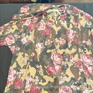 Honeyme Curvy Pink and Green Floral Top XXL